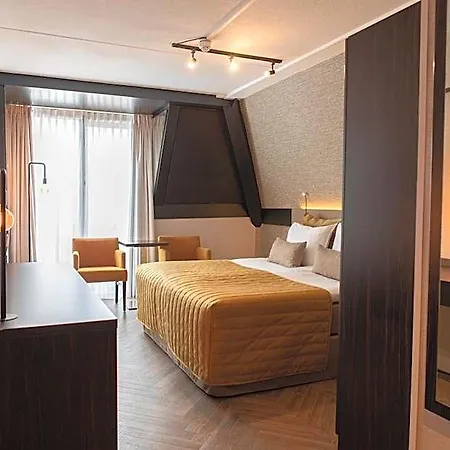 Grand Beatrix Hotel