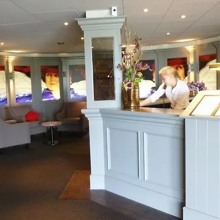 Hotel Grand Beatrix 4*