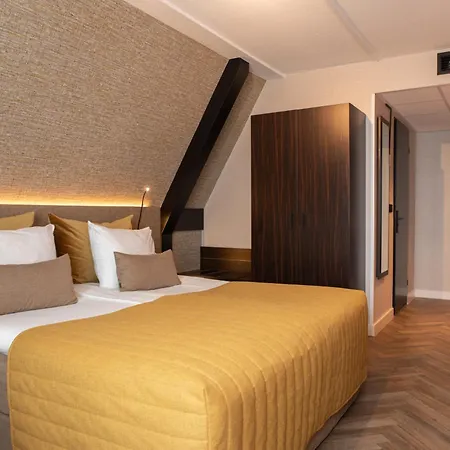 Hotel Grand Beatrix 4*